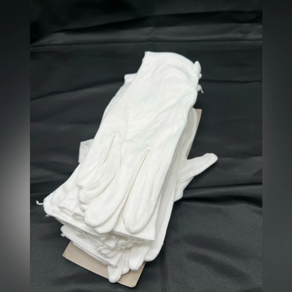 White cotton gloves 83 pairs